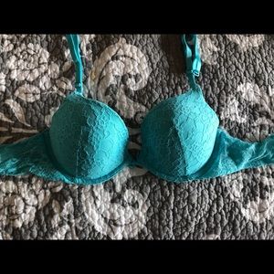 Victoria Secret blue lace push up bra